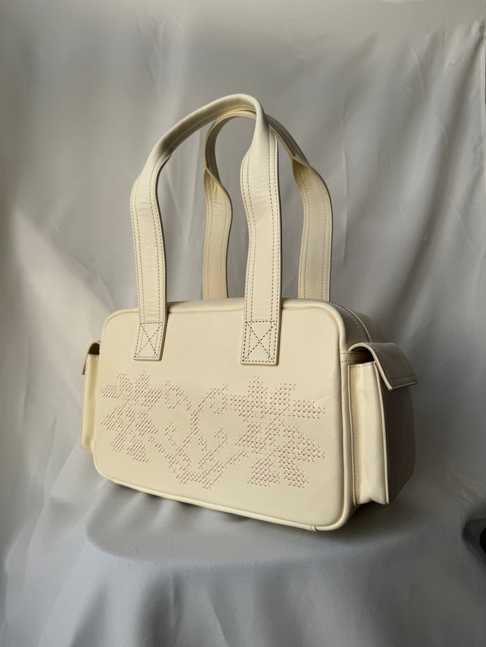 Cream Niku Bag