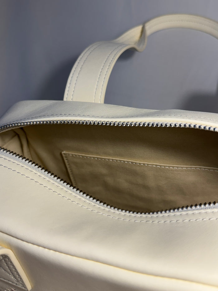 Cream Niku Bag